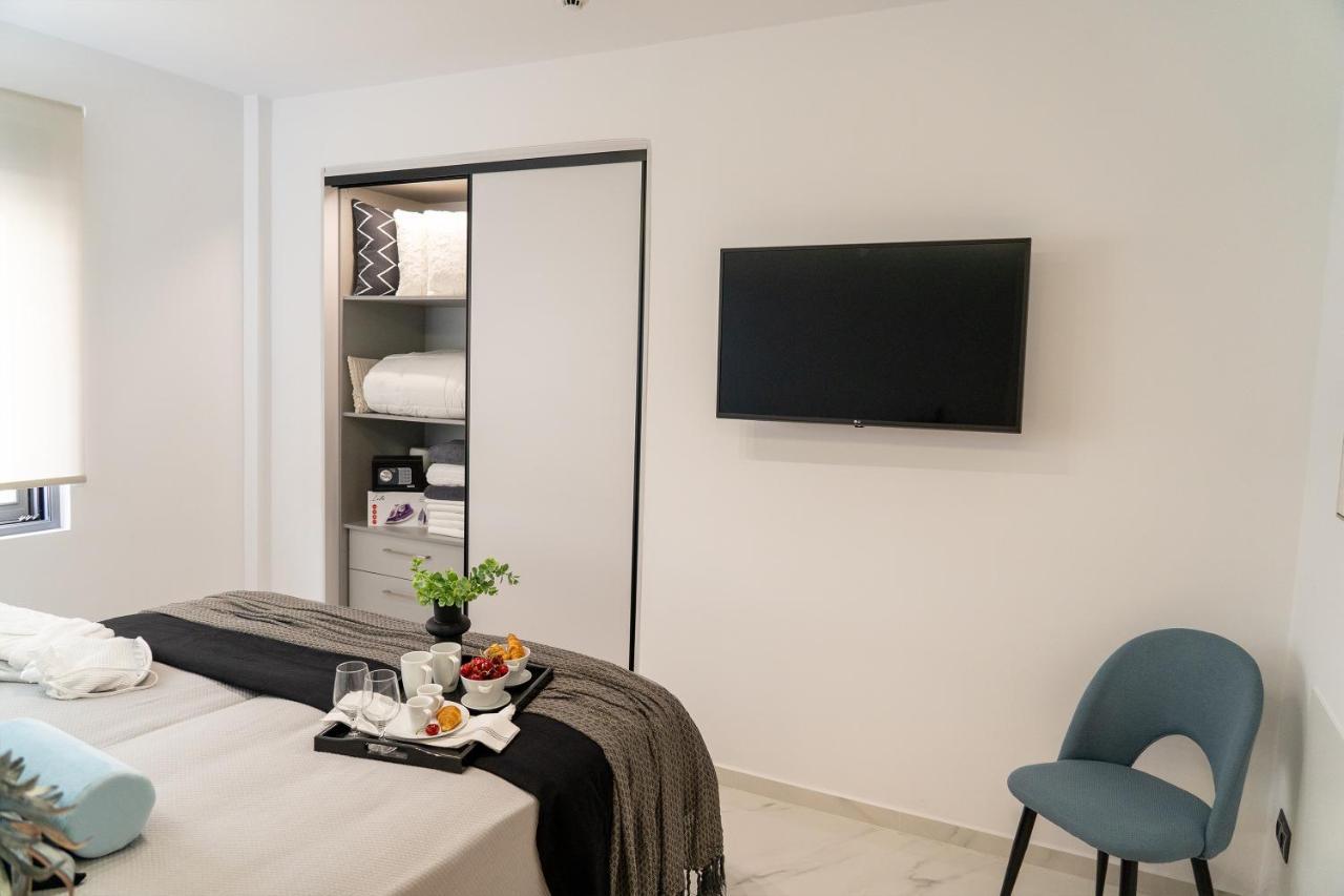 The Lop Holidays Luxury * Athens