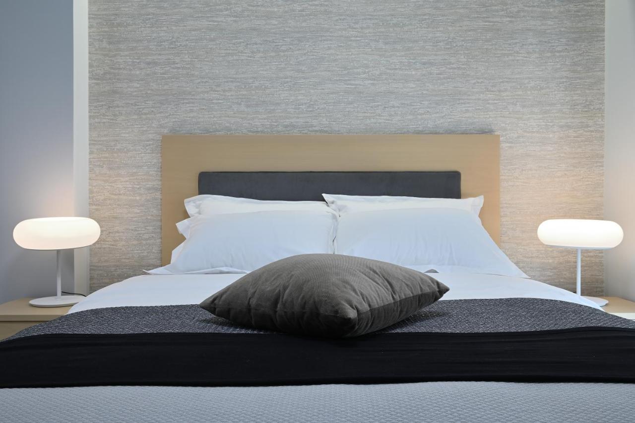 The Lop Holidays Luxury Apartment Athens