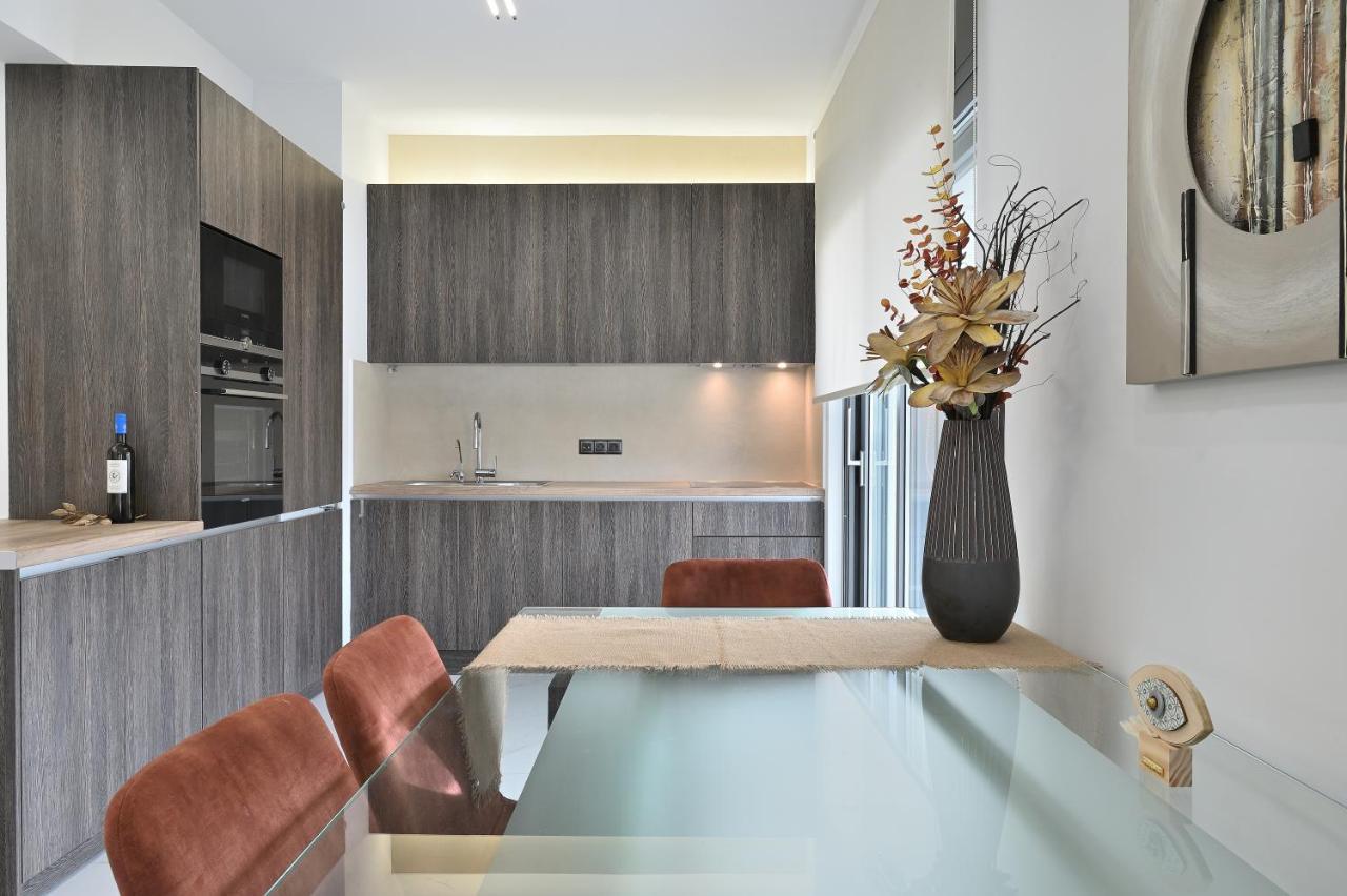 The Lop Holidays Luxury